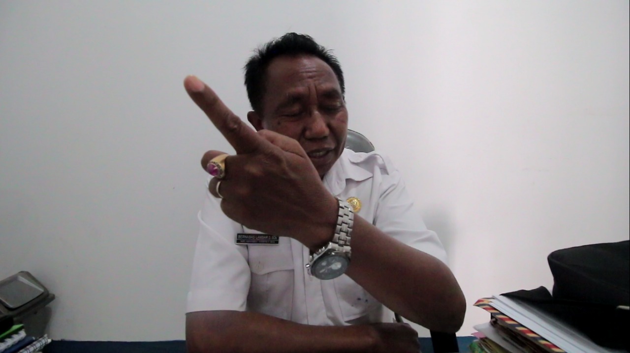 Kepala BPBD Nagekeo Barnabas Lambar