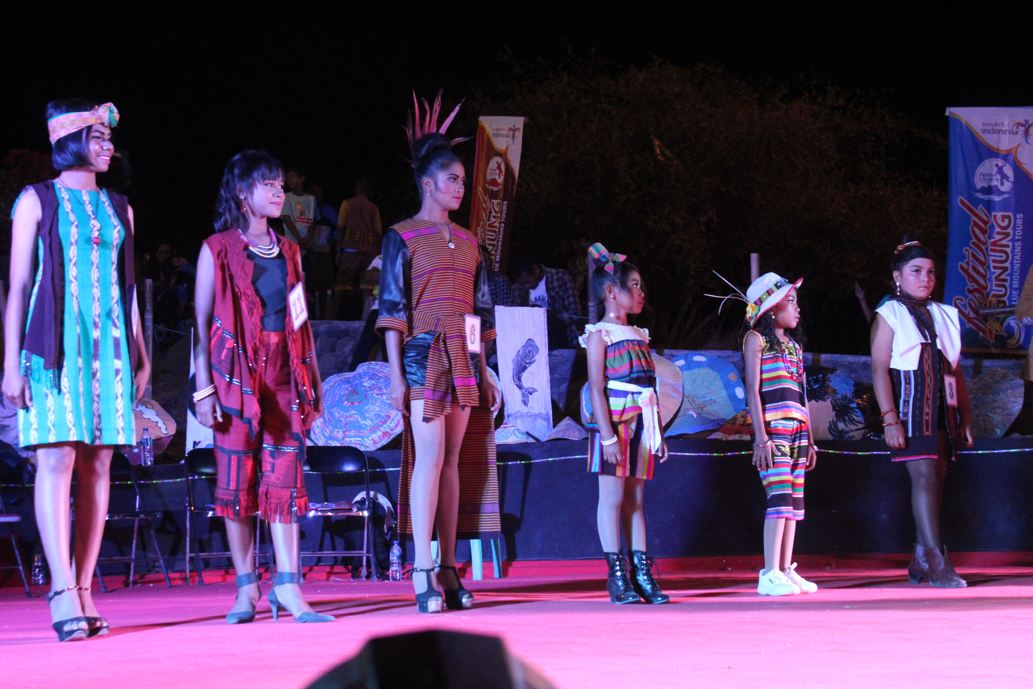 Lomba fashion show di Lembata