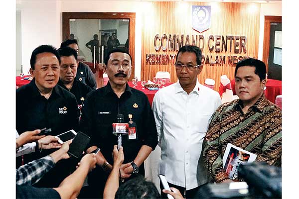 Sekjen Kemendagri Hadi Prabowo, Kepala Badan Ekonomi Kreatif Triawan Munaf, Dewan Juri Kehormatan Erick Thohir, Kasetpres Heru Budi Hartomo