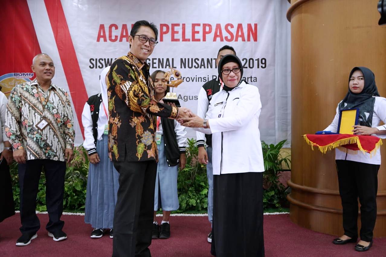 Peserta SMN 2019 Maluku Dilepas ke Jakarta