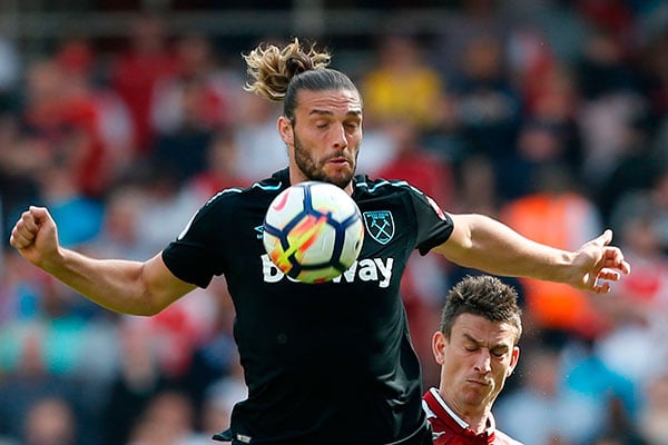 Andy Carroll  (kiri)