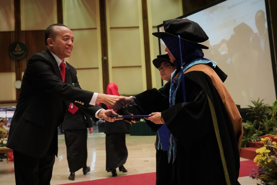 KLHK Tambah Dua Profesor Riset