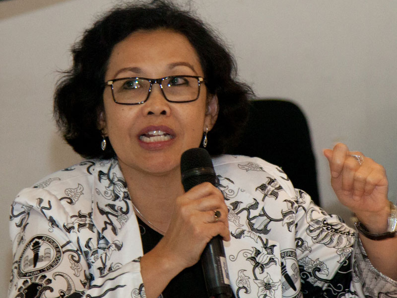 Ketua PGRI Unifah Rosyidi .