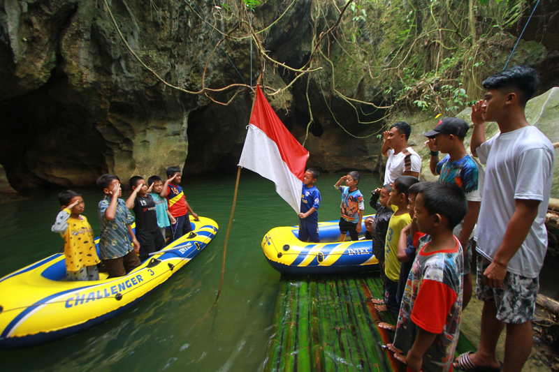 Peringatan 17 Agustus bukan semata perlombaan. Tapi mengenang perjuangan para pahlawan.