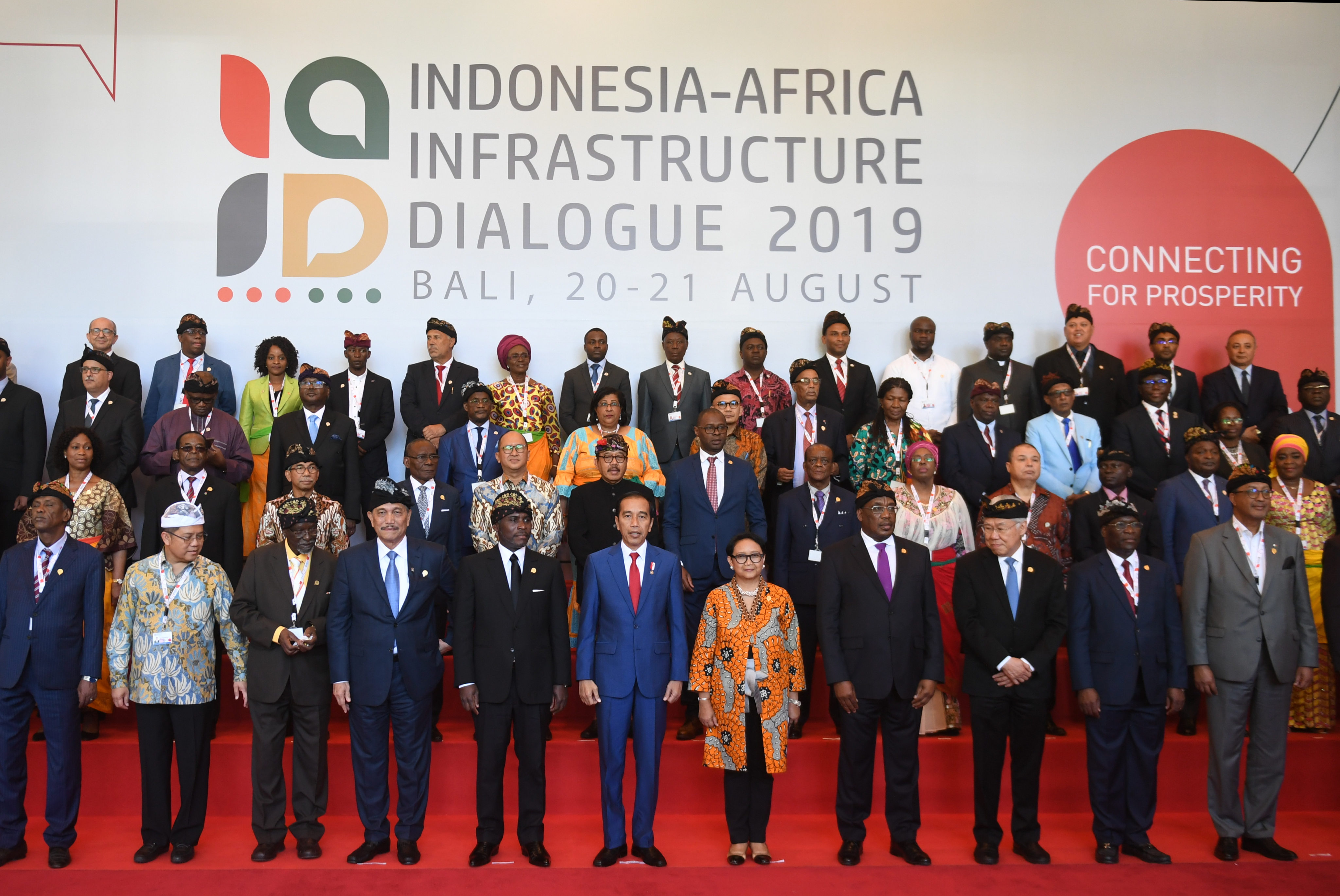 Pembukaan  Indonesia-Africa Infrastructure Dialogue 2019 di Bali, Selasa (20/8).