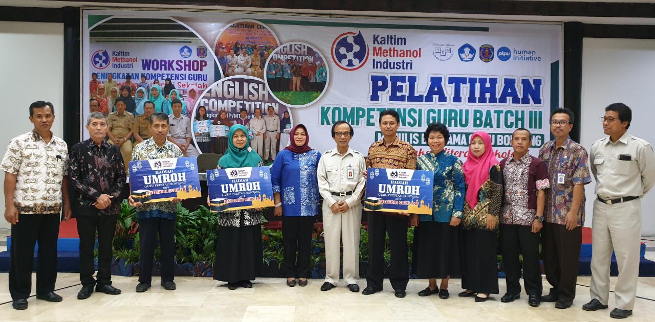 pelatihan menulis untuk guru di Bontang