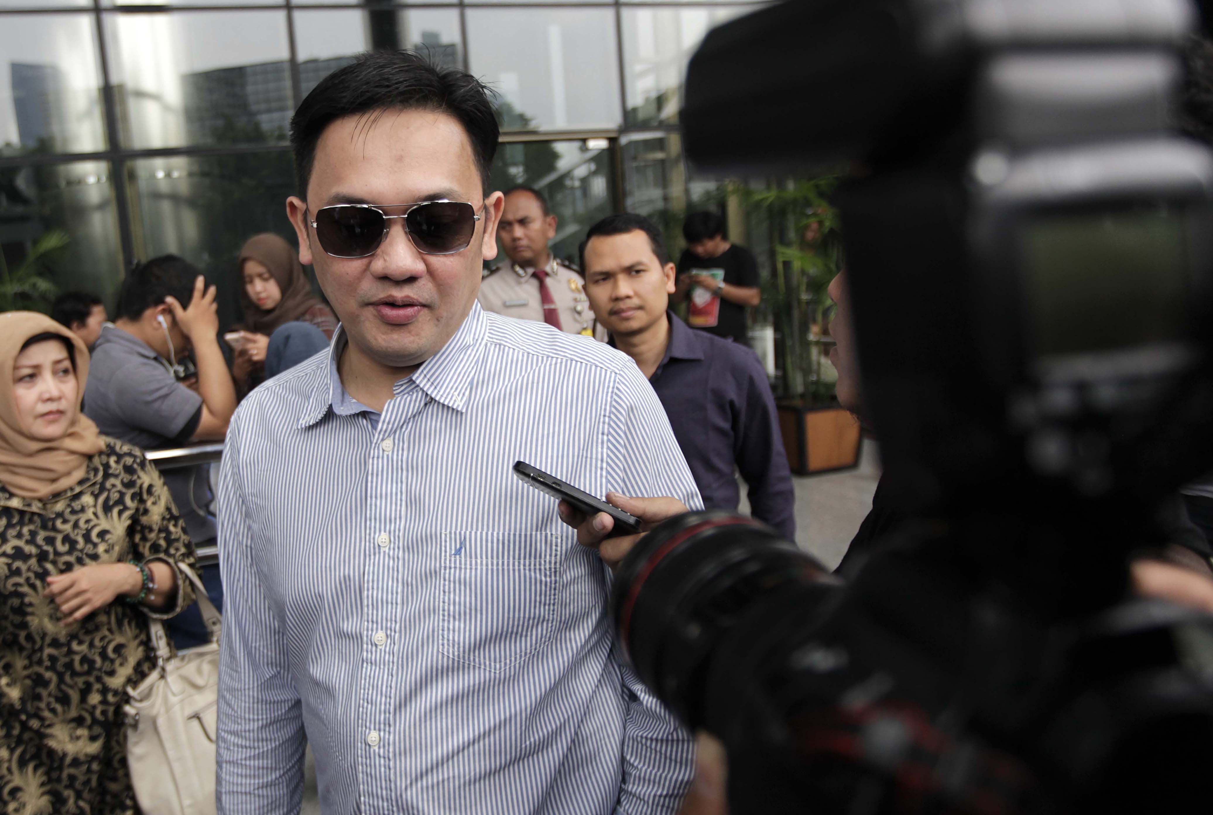 Farhat Abbas Dicecar 18 Pertanyaan 