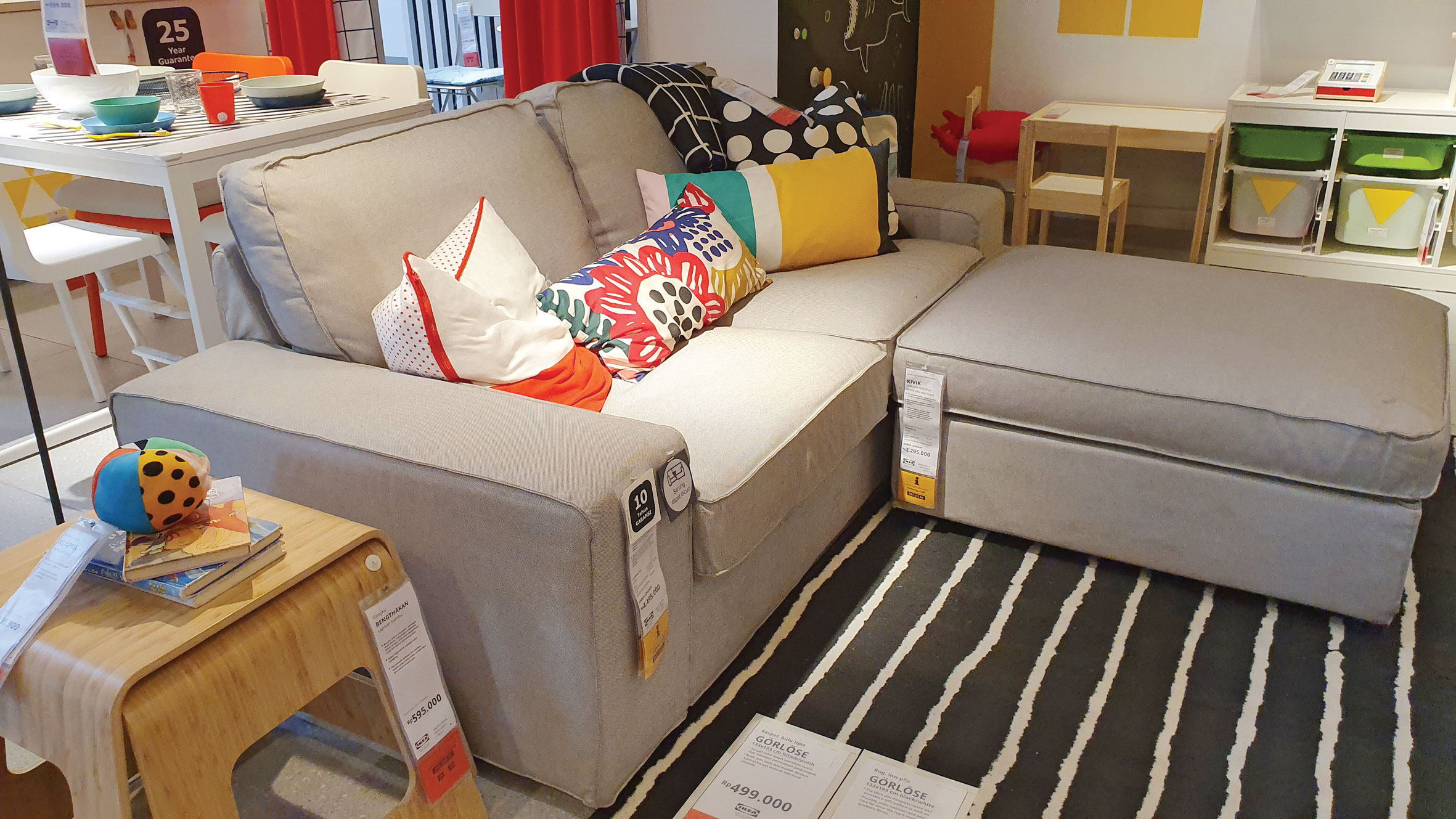 Furnitur Terkini untuk Rumah Keluarga Muda