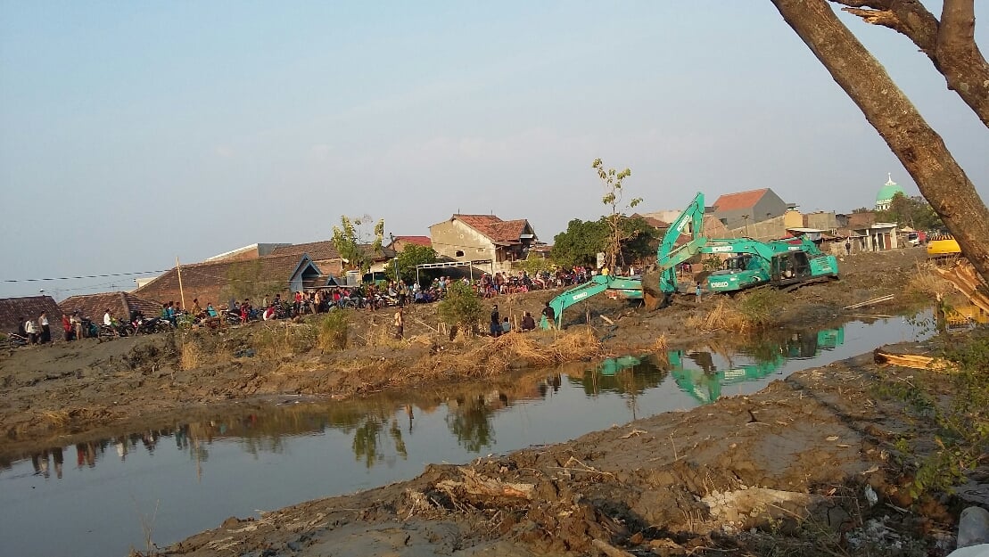 Normalisasi Sungai Dombo 