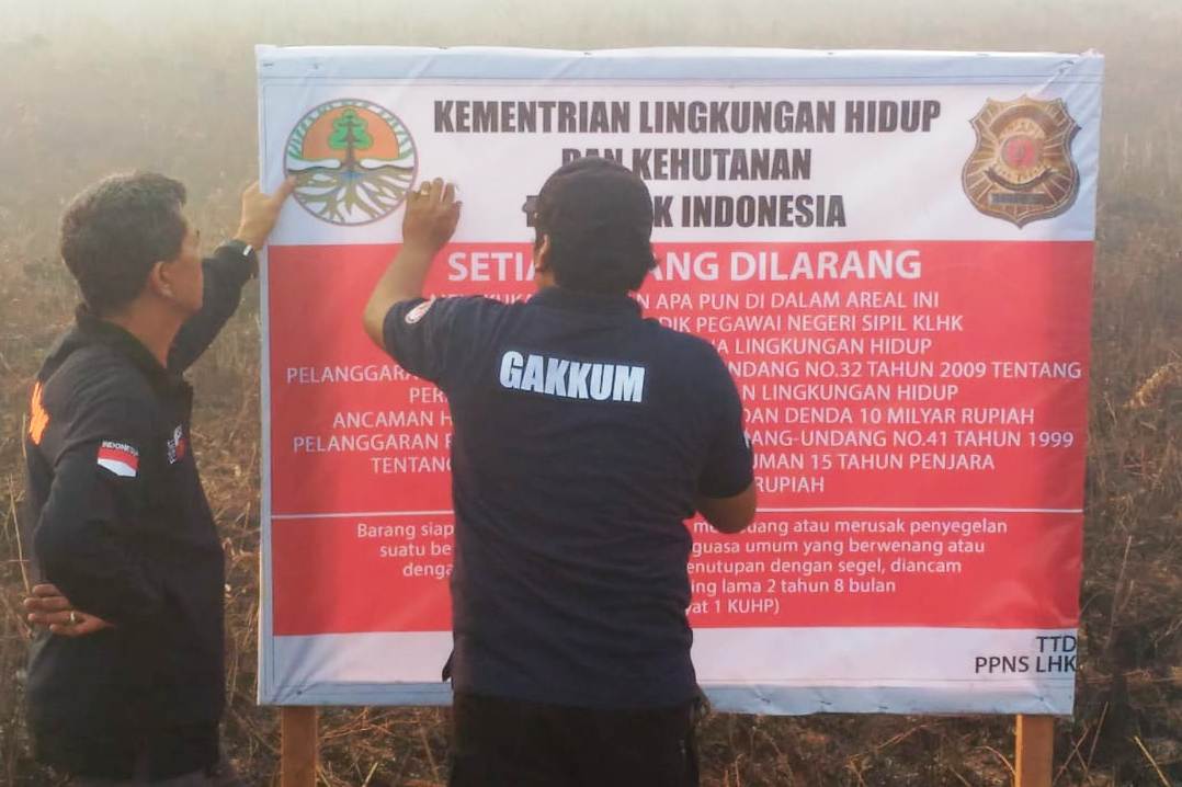 Ditjen Penegakan Hukum Gakkum KLHK kembali menyegel 3 lokasi lahan terbakar di Kalbar.