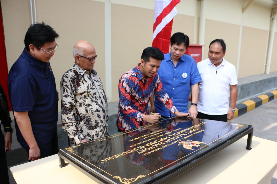 Wakil Gubernur Jawa Timur Emil Elistianto Dardak meresmikan galeri kunjungan digital Garudafood
