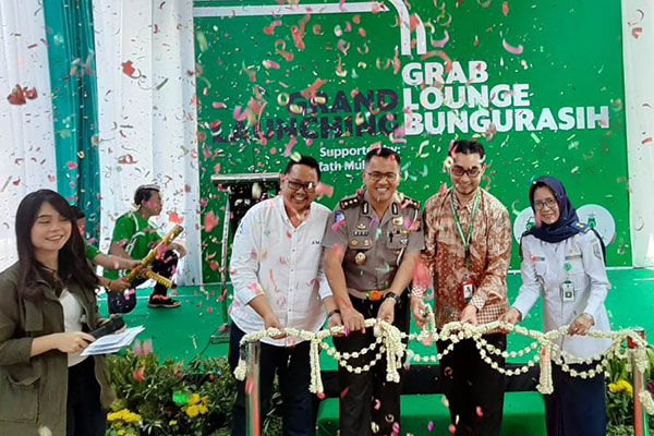 PT Alfath Mulia Jaya (AMJ), Grab secara resmi meluncurkan layanan Grab Lounge Bungurasih untuk para pengguna dan mitra GrabCar, GrabBike