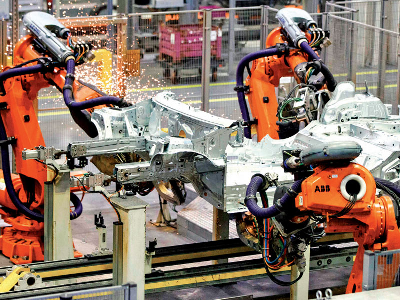 Menurut organisasi buruh internasional (ILO), industri 4.0 akan mengakibatkan sekitar 58% jenis pekerjaan hilang.