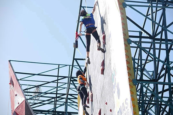 Jatim Juara Umum Kejurnas Panjat Tebing Kelompok Umur XIV tahun 2019 di Kalsel. (DY)