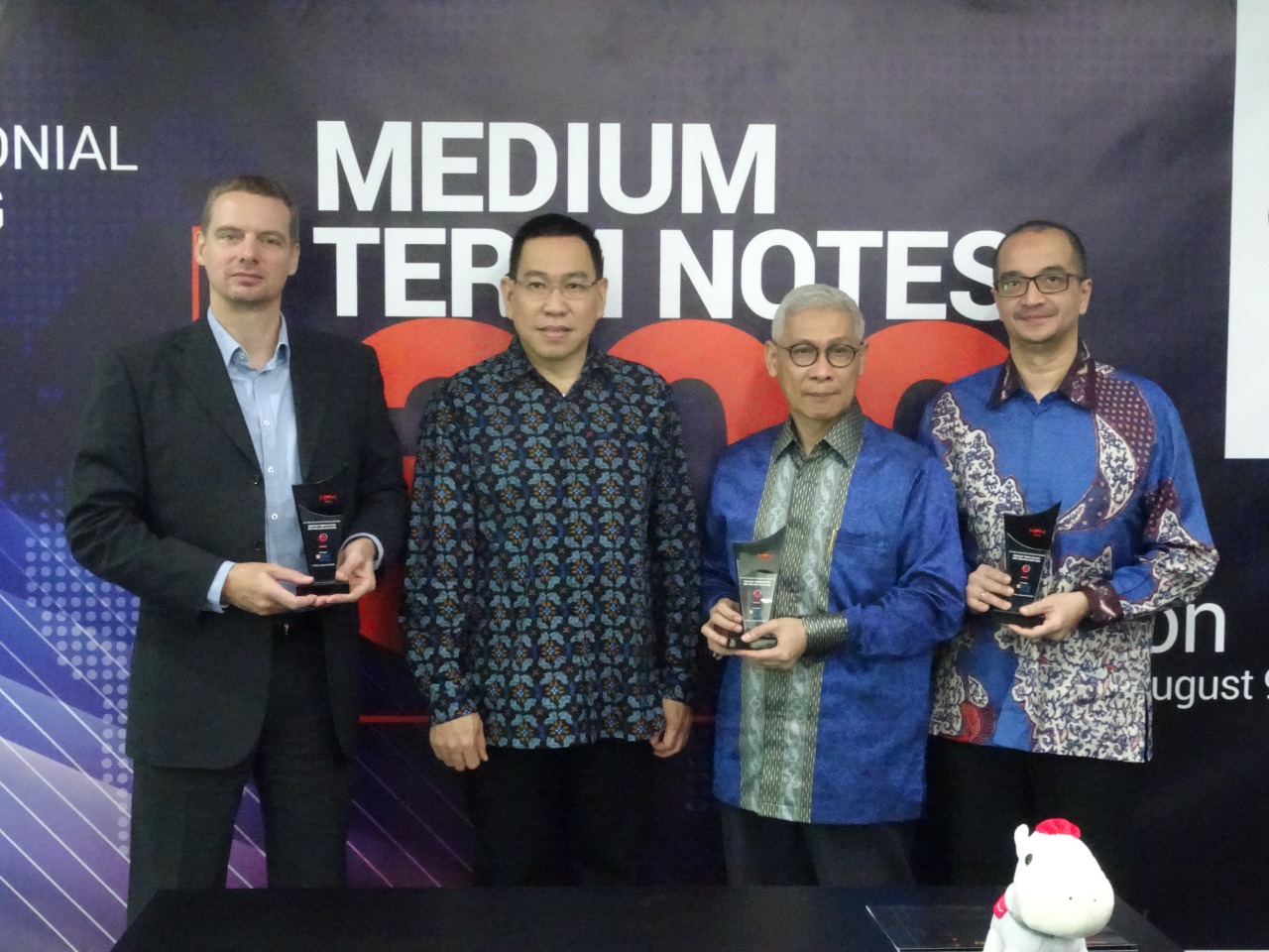 Dari kiri ke kanan: Presdir Sompo Eric Nemiz, Plt Dirut BNI Sekuritas Geger N Maulana, dan Founder Partner Imran Muntaz &  Co, Imran Muntaz.