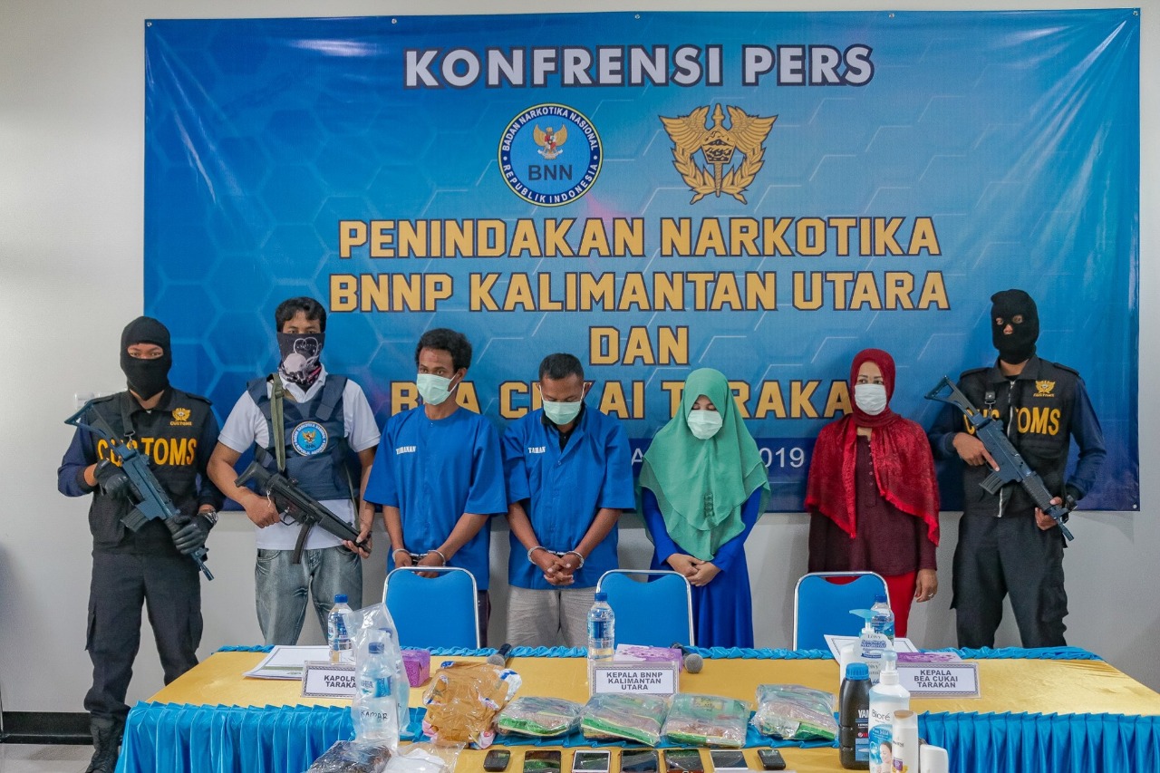 Petugas membekuk terduga pelaku berinisial M dan A di Kampung Satu Skip, Tarakan Tengah.