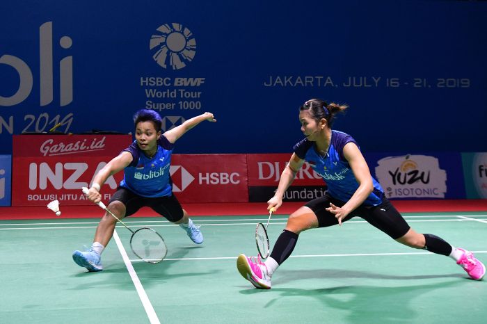 Ganda putri Indonesia Greysia Polii (kiri) dan Apriyani Rahayu