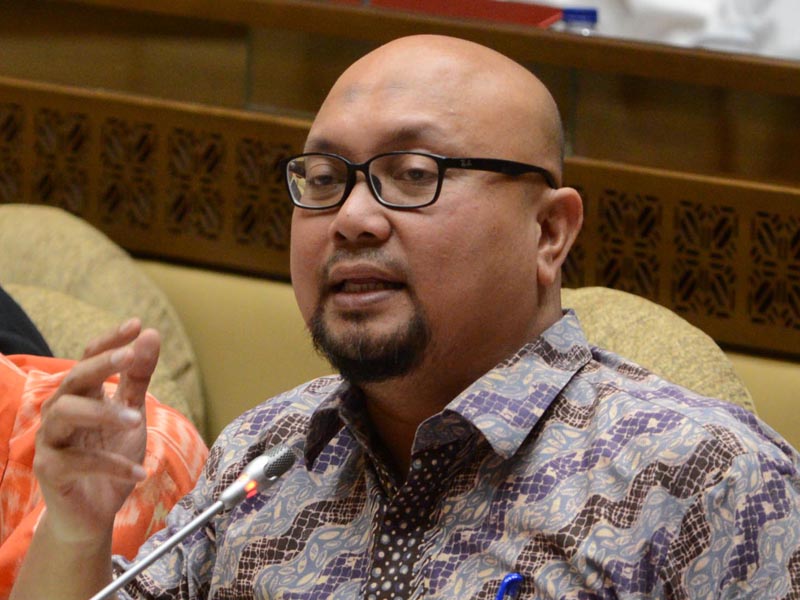 Komisioner KPU Ilham Saputra