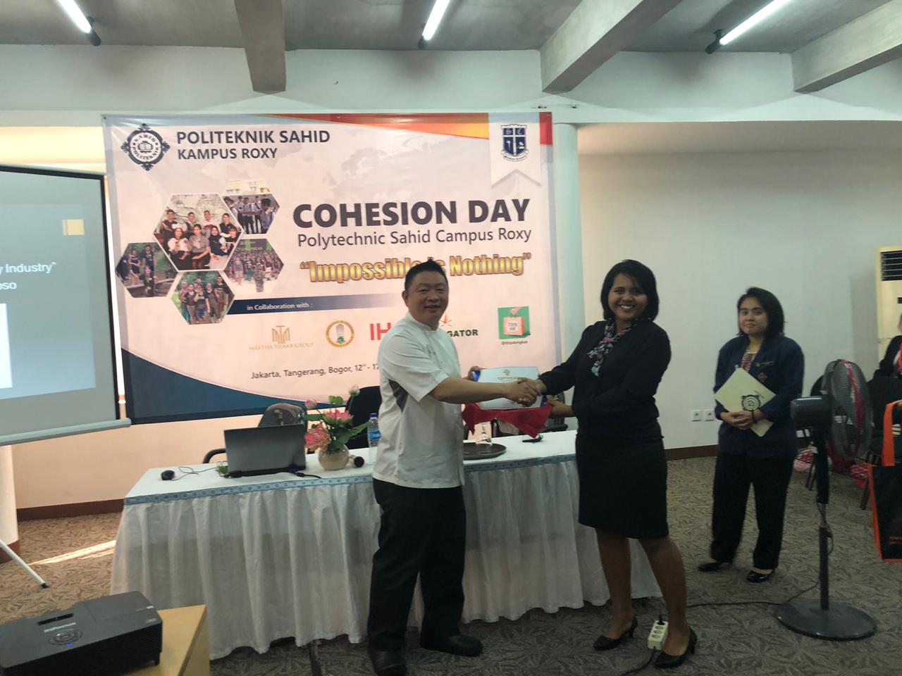 Chef Stefu Santoso saat sharing session di Politkenik Sahid kampus Roxy