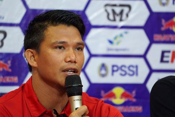GELANDANG Persija Jakarta, Sandi Darman Sute