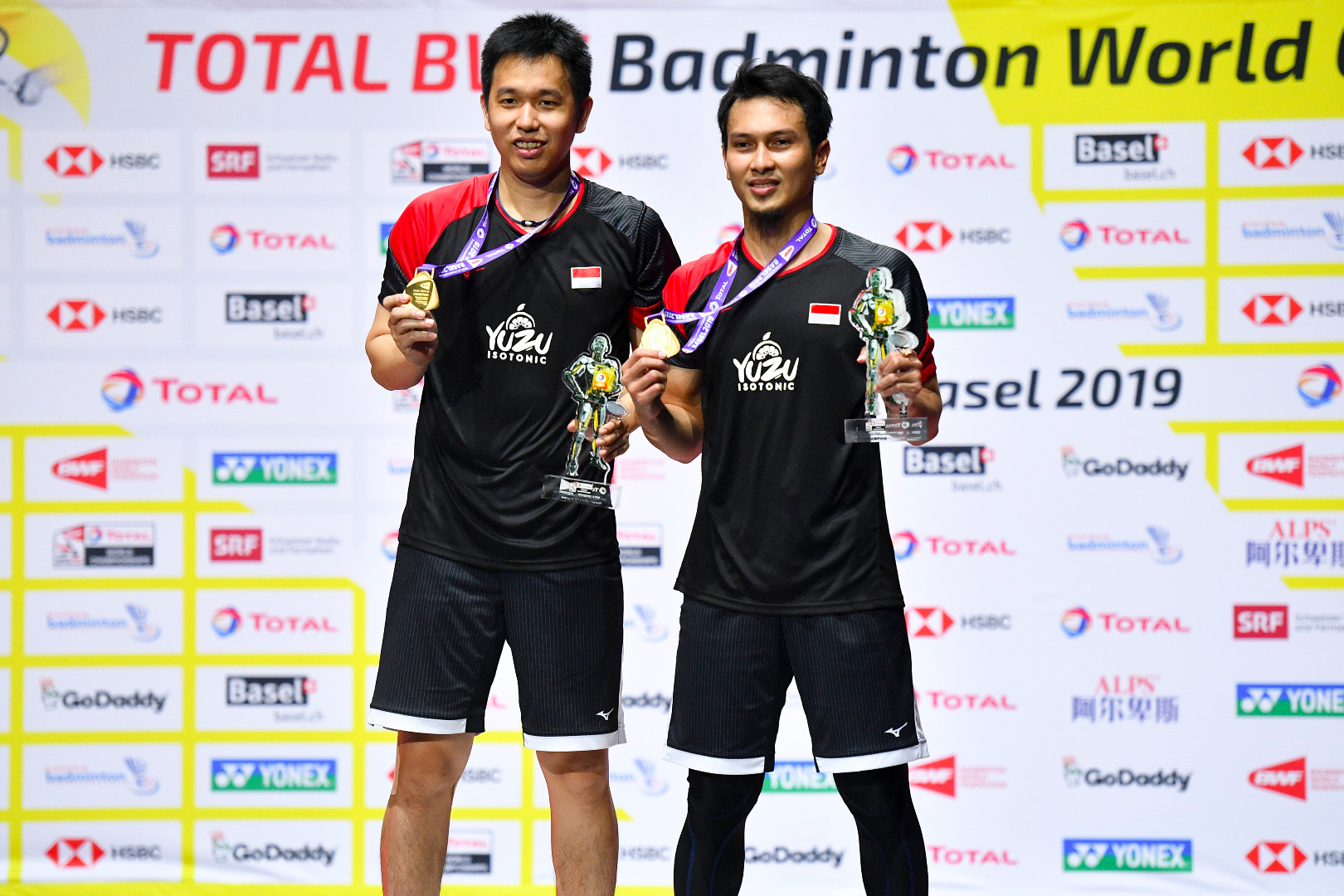 Juara dunia pasangan ganda putra Hendra Setiawan/Mohammad Ahsan