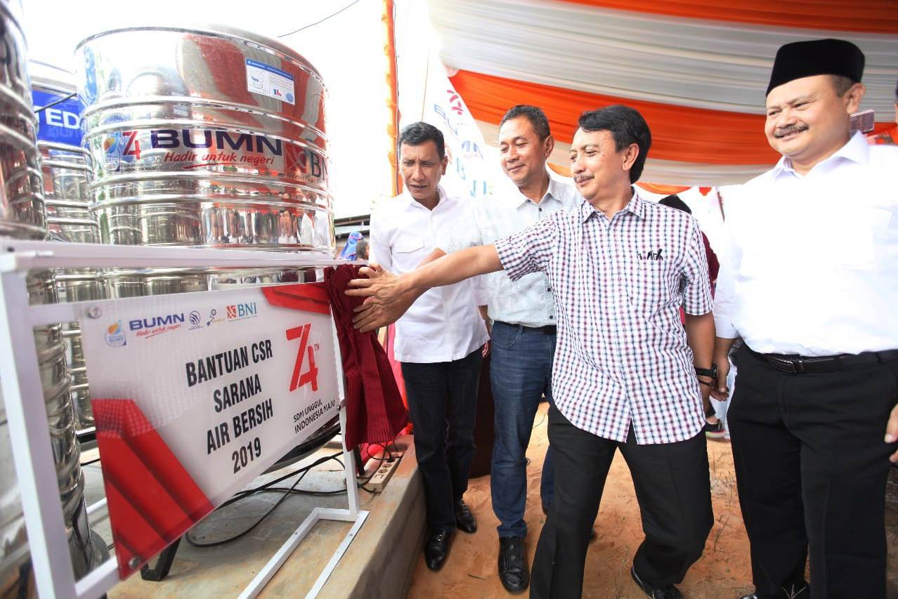 BNI, Pindad, dan Dirgantara Indonesia Sediakan Air Bersih 
