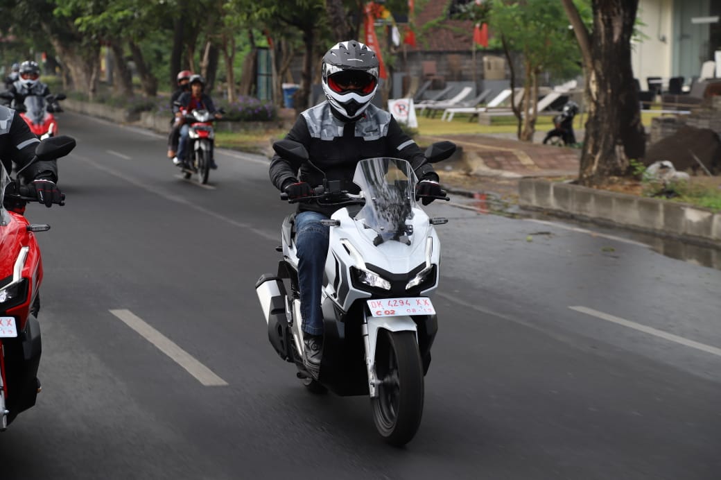 Test Ride Honda ADV150