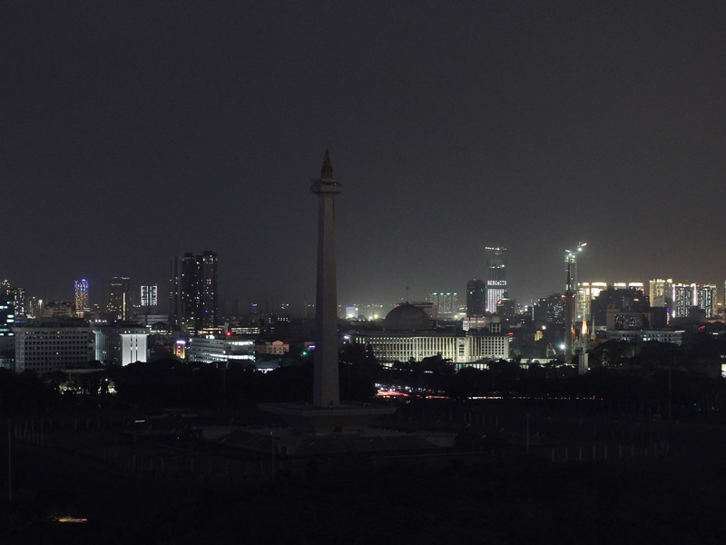 Kondisi kawasan Monas yang terkena dampak pemadaman listrik, Jakarta, Minggu (4/8/2019)
