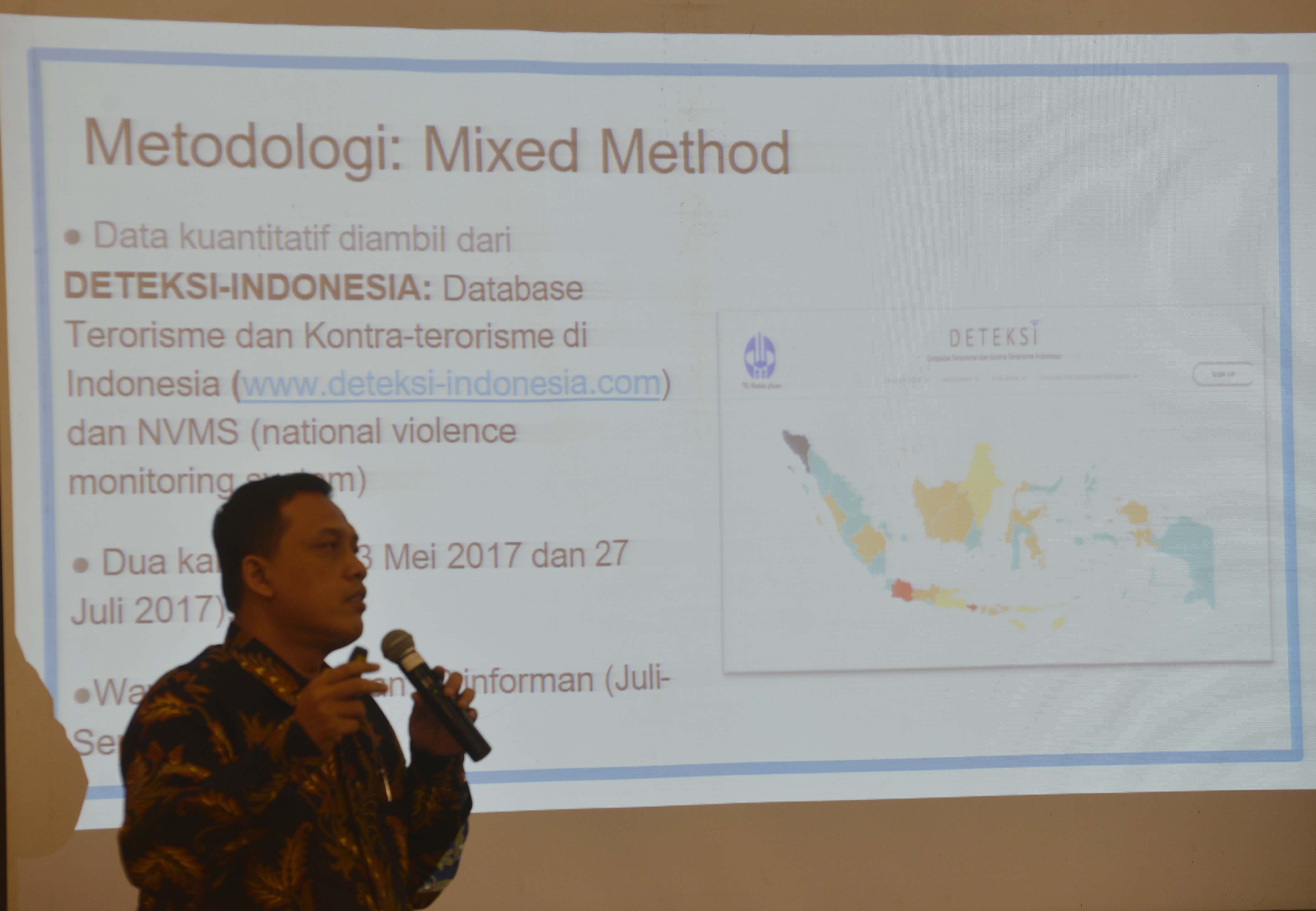 Direktur Program dan Riset The Habibie Center M Hasan Ansori 