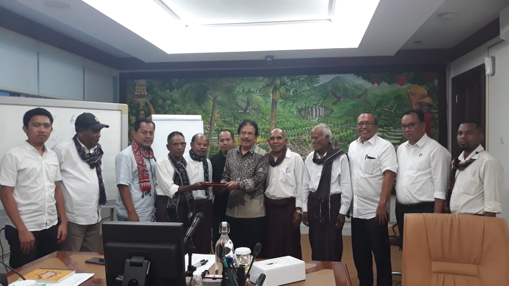 Pertemuan Suku Tukan dengan Menteri ATR/Kepala BPN Sofyan Djalil.