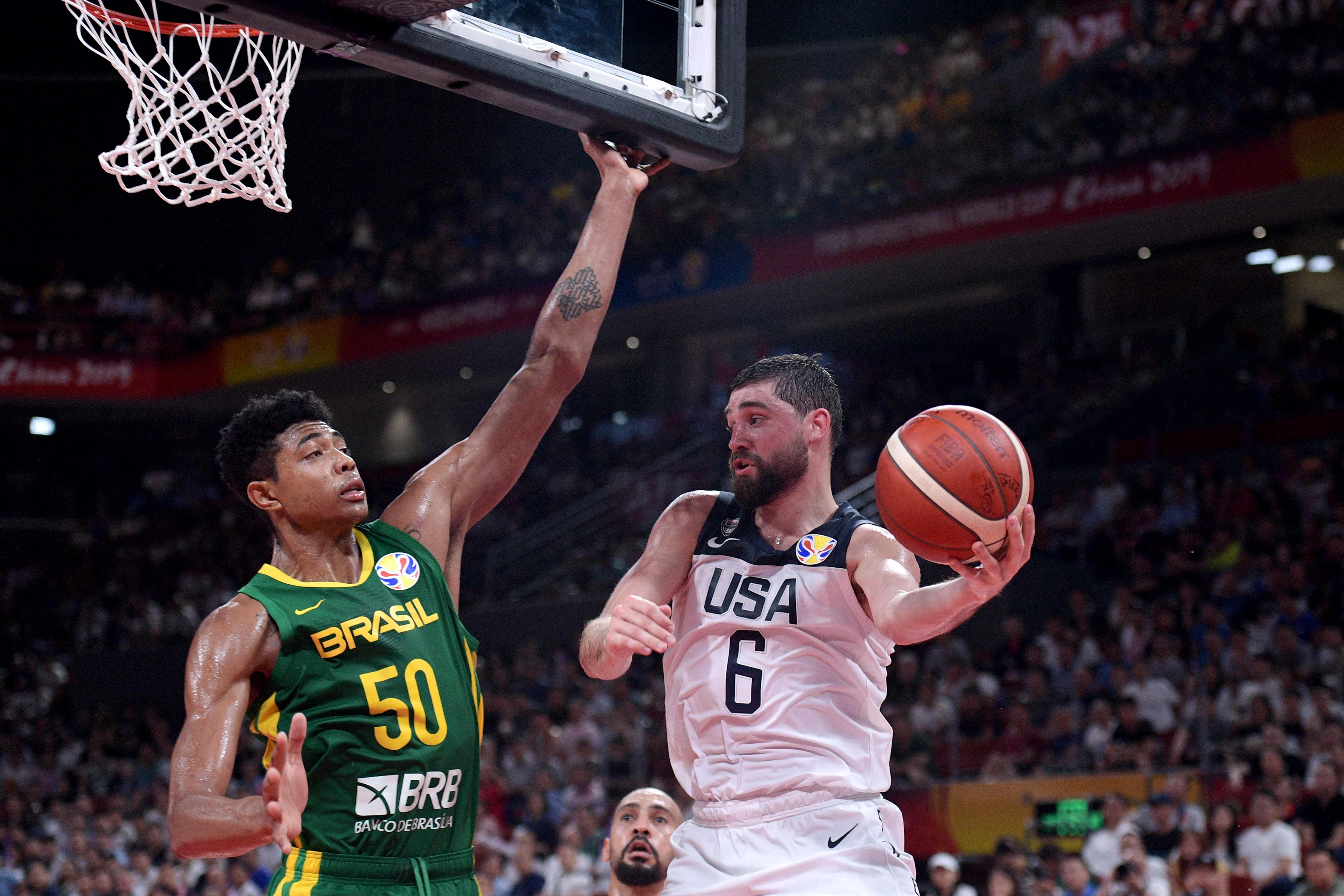 Laga Kejuaraan Dunia Bola Basket 2019 antara Amerika Serikat dan Brasil.