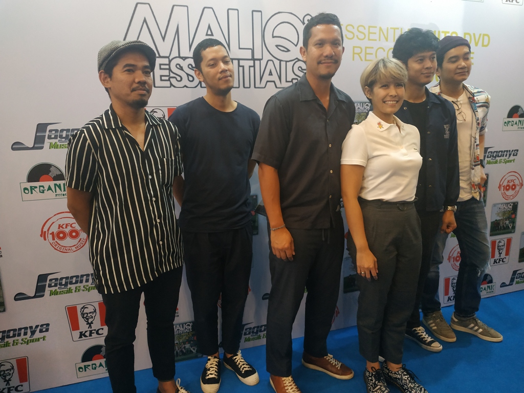 Maliq & D'Essentials saat perilisan dvd baru, Rabu (11/9) di Jakarta.