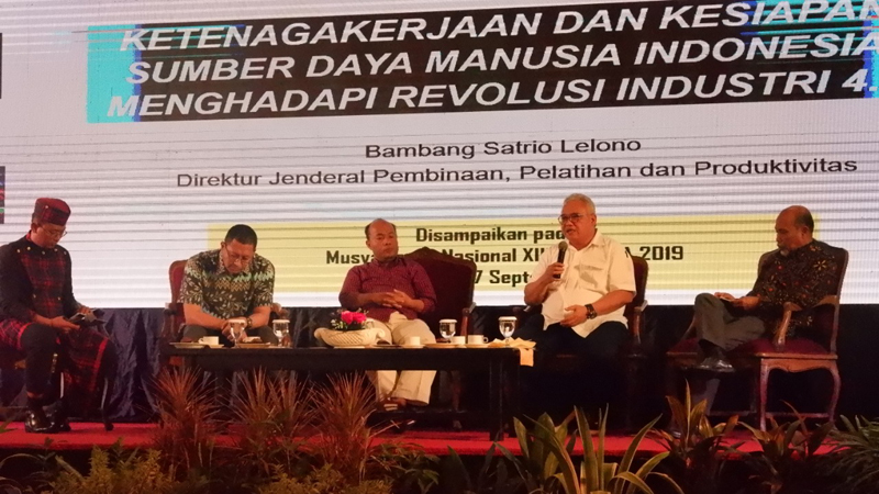 Seminar Nasional kedua pra-munas KAGAMA di Balikpapan, Kalimantan Timur, Sabtu (7/9).