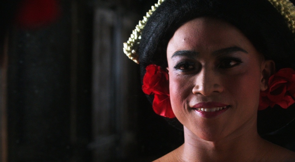 Film Kucumbu Tubuh Indahku mewakili Indonesia untuk bersaing di ajang Piala Oscar.