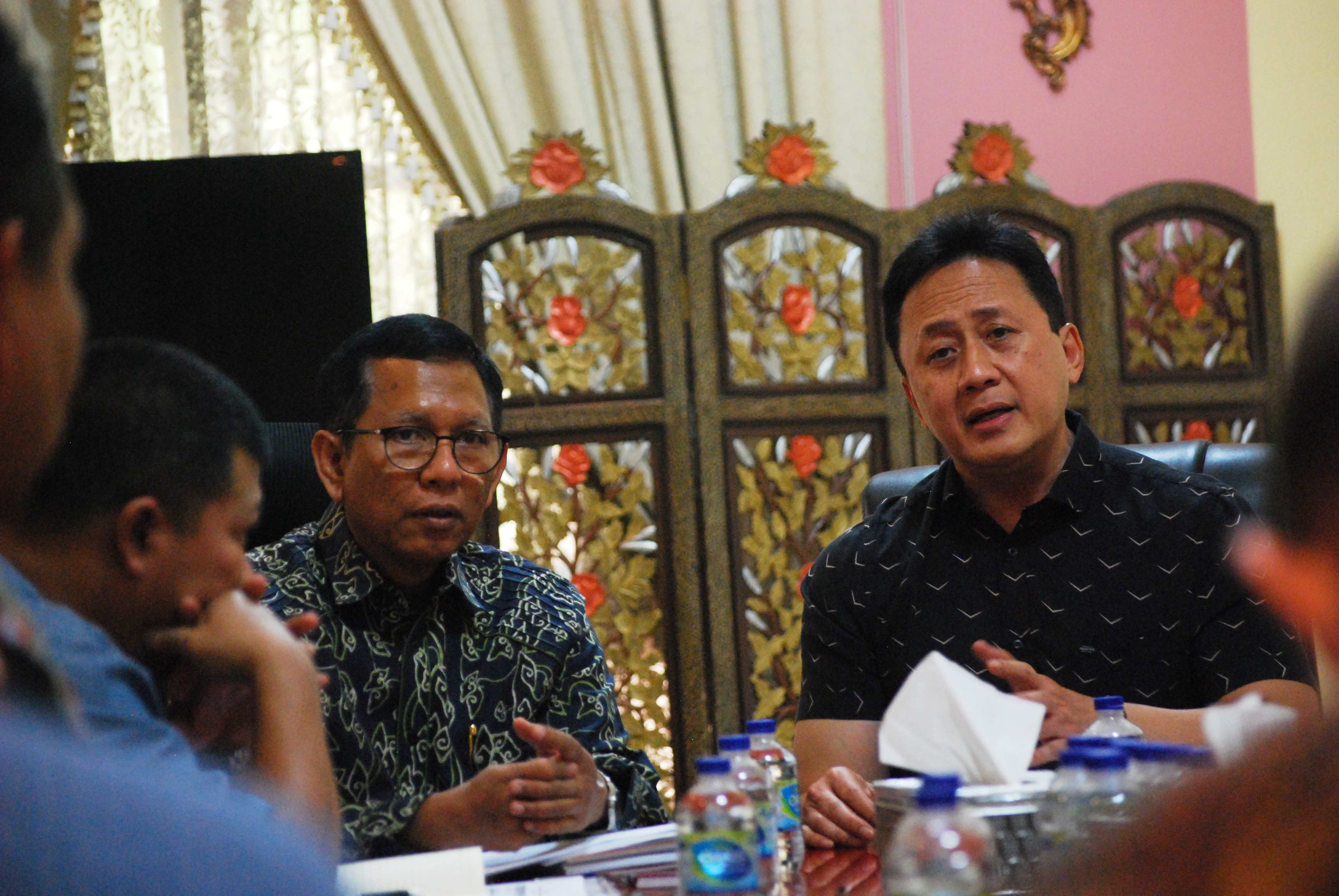 Kepala Bekraf Triawan Munaf (kanan)