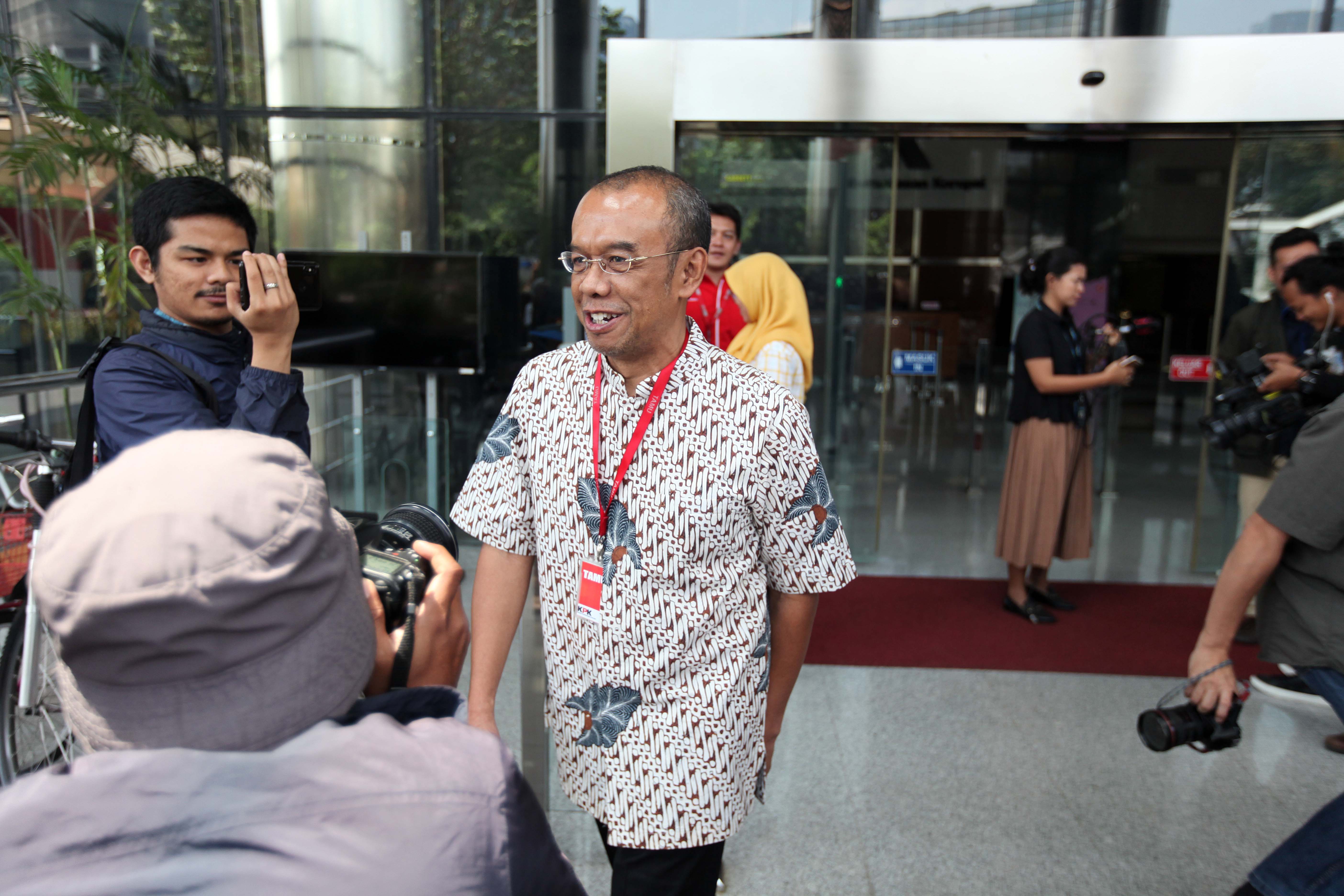 Sesmenpora Gatot S Dewa Broto di Gedung KPK. Juli lalu