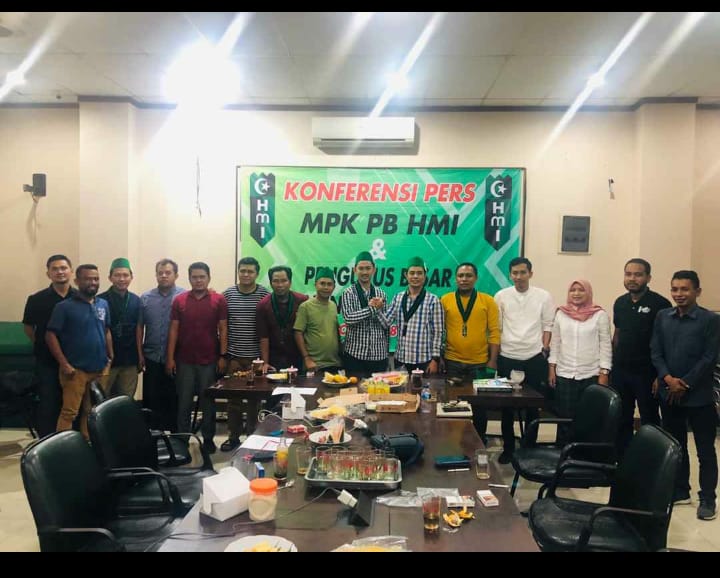 Konferensi pers Majelis Pengawas dan Konsultasi PB HMI di Jakarta, Kamis (5/9).