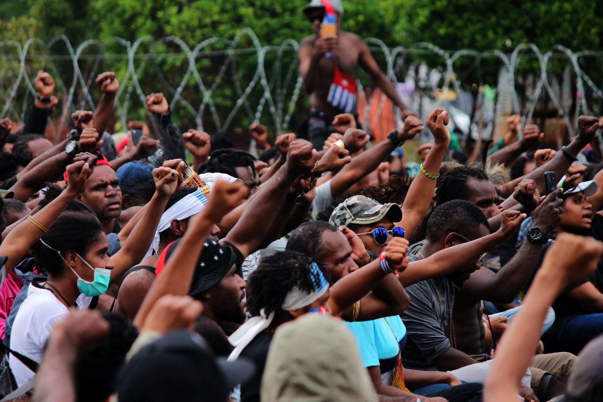 Ilustrasi: Massa demo di Monas, Depan Istana Merdeka, Jakarta Pusat, Rabu (28/8).