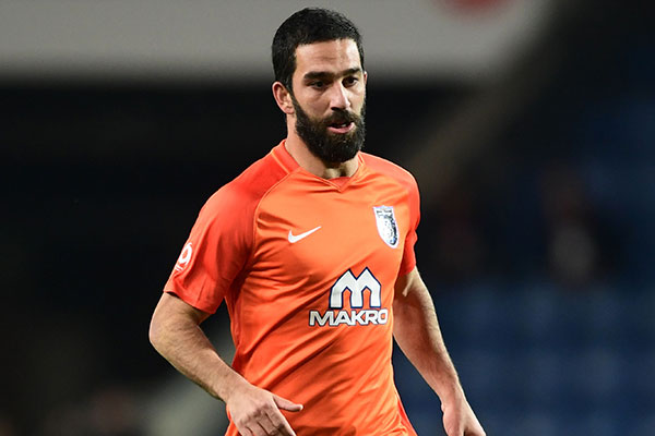 GELANDANG Barcelona Arda Turan 