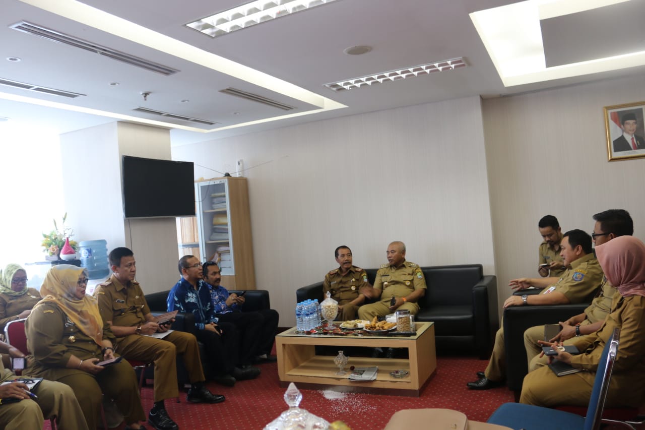 Pemkot Bekasi sedang berdiskusi dengan Dirjen Pendapatan Daerah Kemendagri terkait prepaid tax