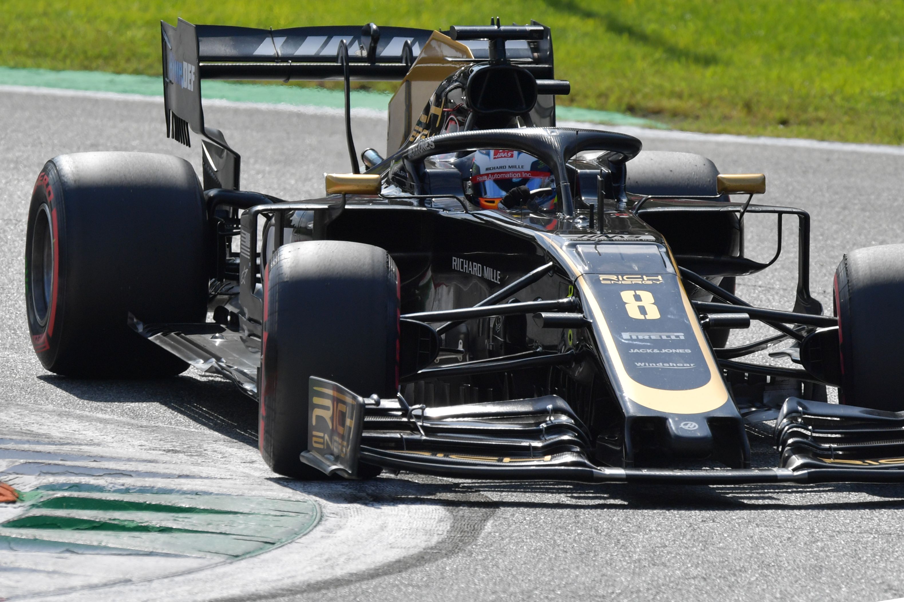 Pembalap tim Haas Romain Grosjean
