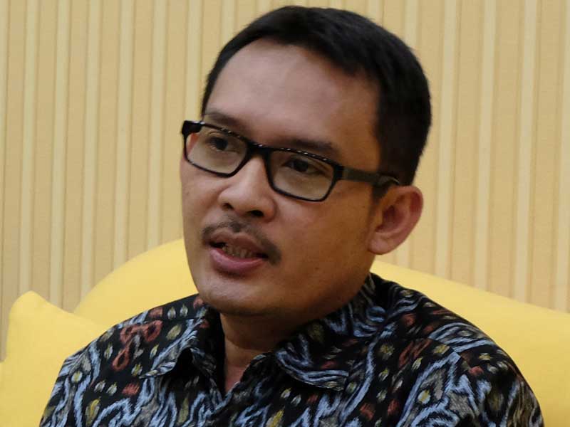 Staf Khusus Presiden Bidang Perekonomian Ahmad Erani Yustika.
