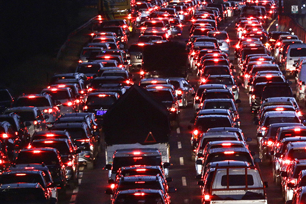 Kemacetan di Tol Slipi