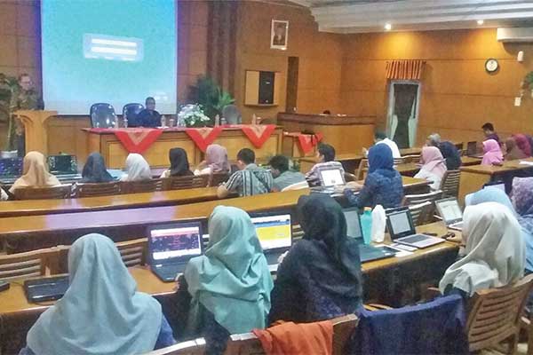 Media Group Tebar Ilmu Jurnalistik di Kudus