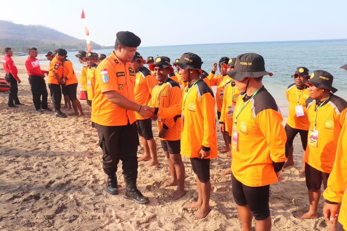 Pelatihan SAR Maumere