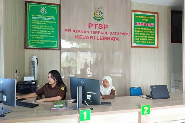 Ruangan Pelayanan Terpadu Satu Pintu (PTSP) yang baru selesai dibangun di Kejaksaan Negeri Lembata