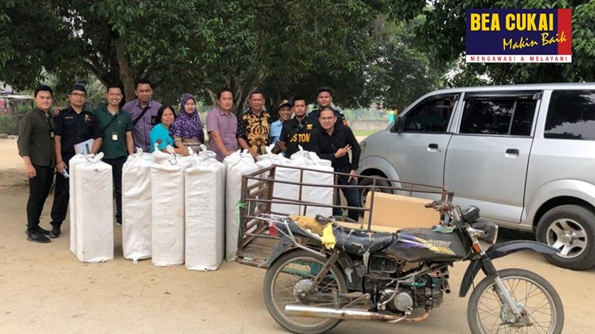 Pada operasi pasar kali ini Bea Cukai Teluk  Nibung berhasil menegah 313.140 batang rokok.