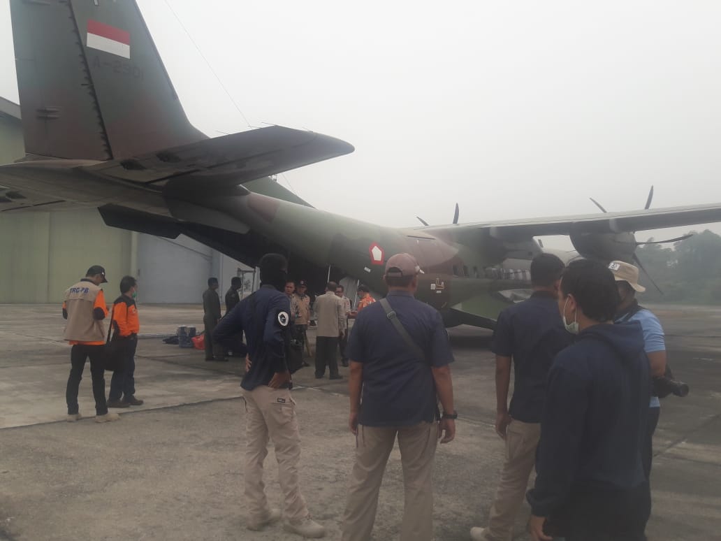 Pesawat CN235 dengan nomor seri TNI AU CN A.2901 telah datang di Lanud Roesmin Nurjadin. 
