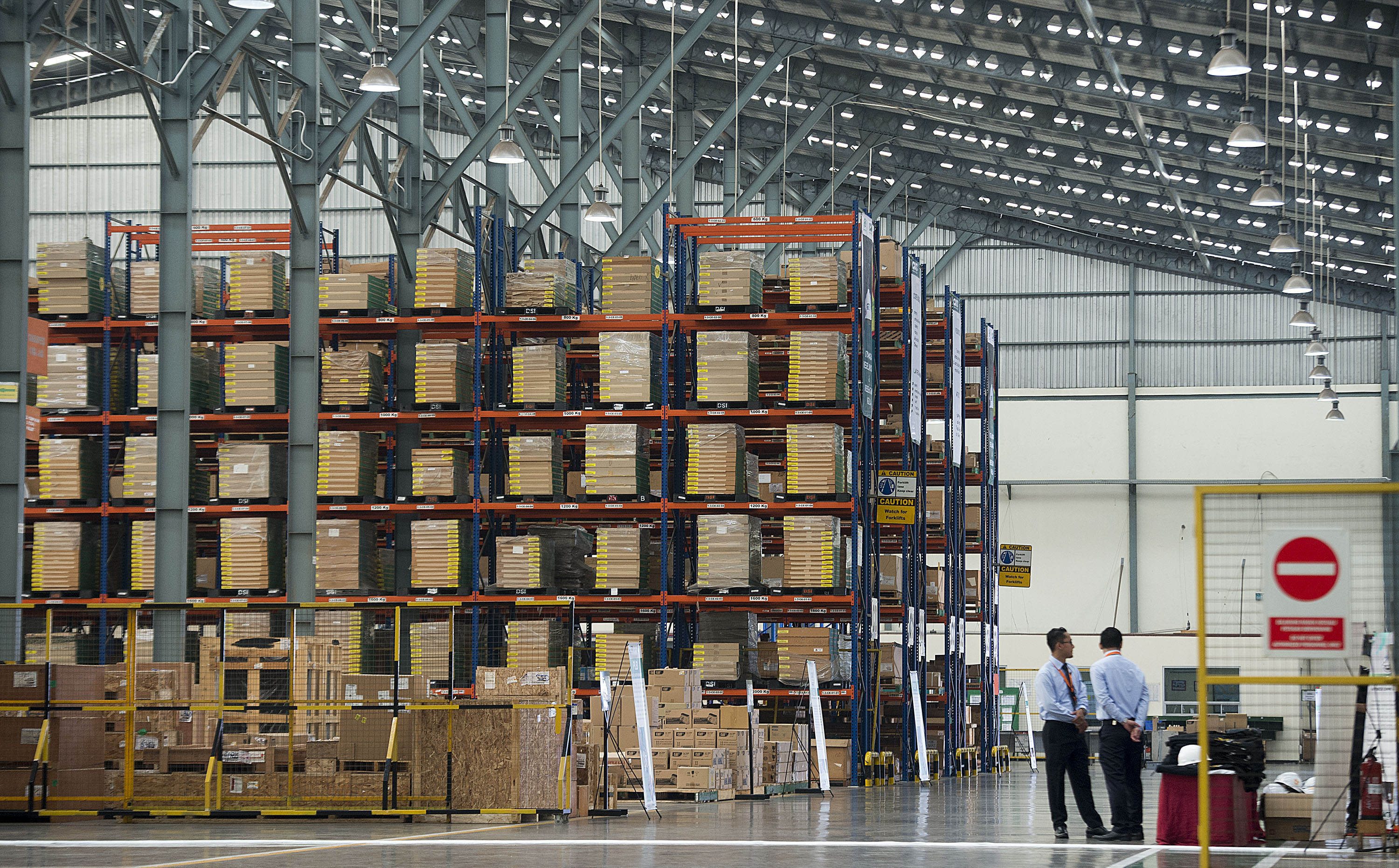 Pusat Logistik Berikat