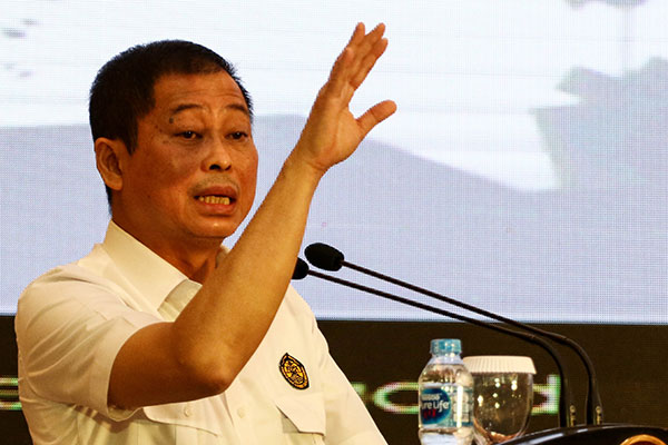 Menteri Energi dan Sumber  Daya Mineral (ESDM) Ignasius Jonan